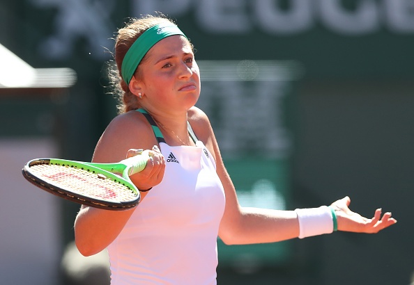 Video Ostapenko nguoc dong vo dich Roland Garros hinh anh