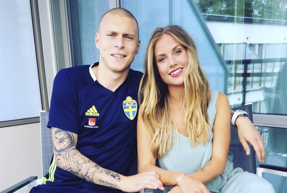 Nhan sac tan binh WAG vua cap ben MU hinh anh