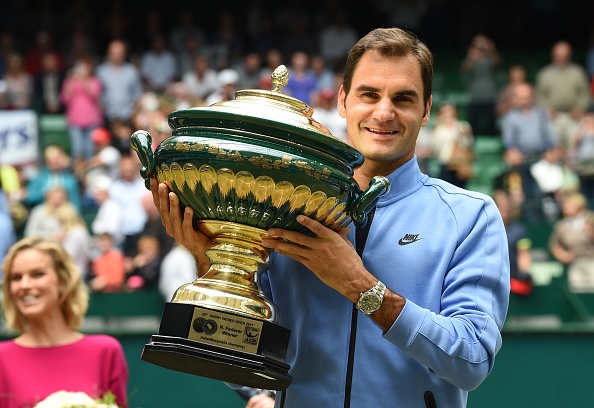 Federer noi dai ky luc vo dich Halle Open hinh anh