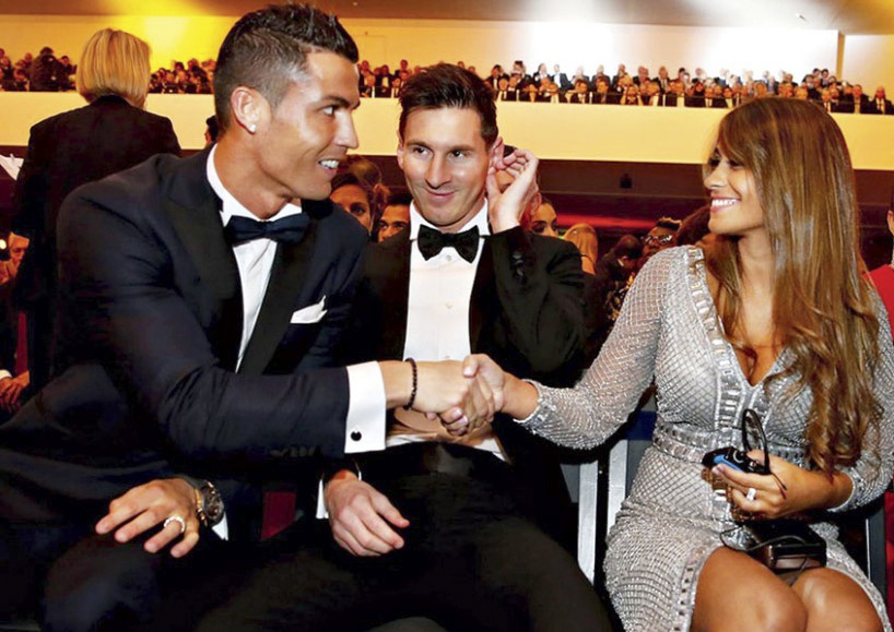 Messi khong moi Ronaldo, Maradona va thay cu du le cuoi hinh anh