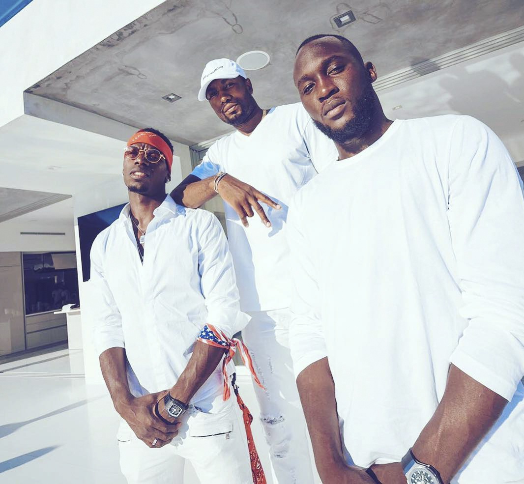 Messi hạnh phúc hưởng tuần trăng mật ảnh 13 Messi hanh phuc huong tuan trang mat anh 13