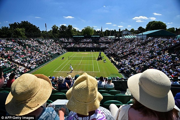 Kien canh 'tan cong' anh 9