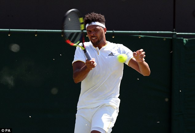 Kien canh 'tan cong' anh 2