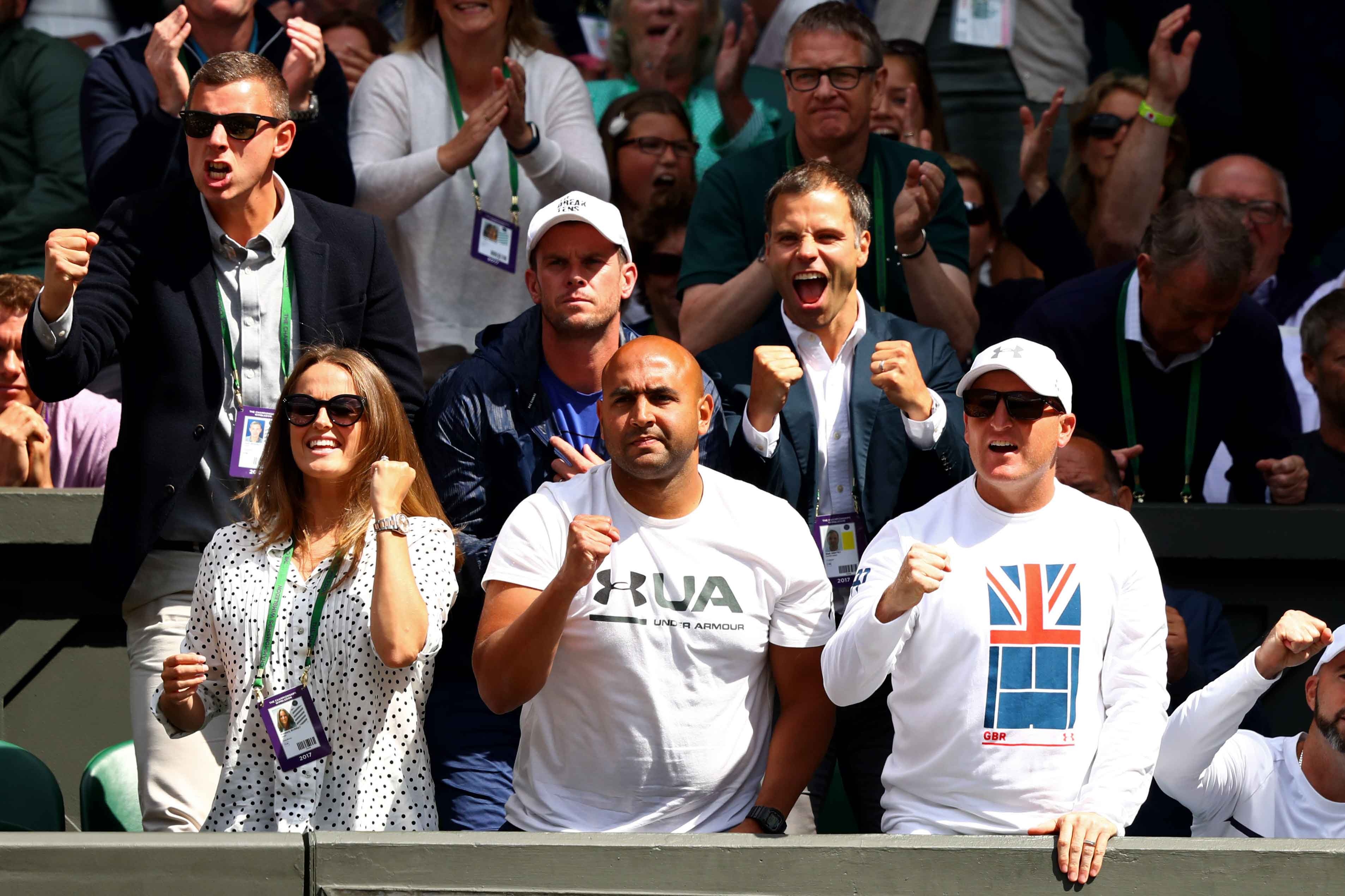 Murray chia tay Wimbledon anh 3