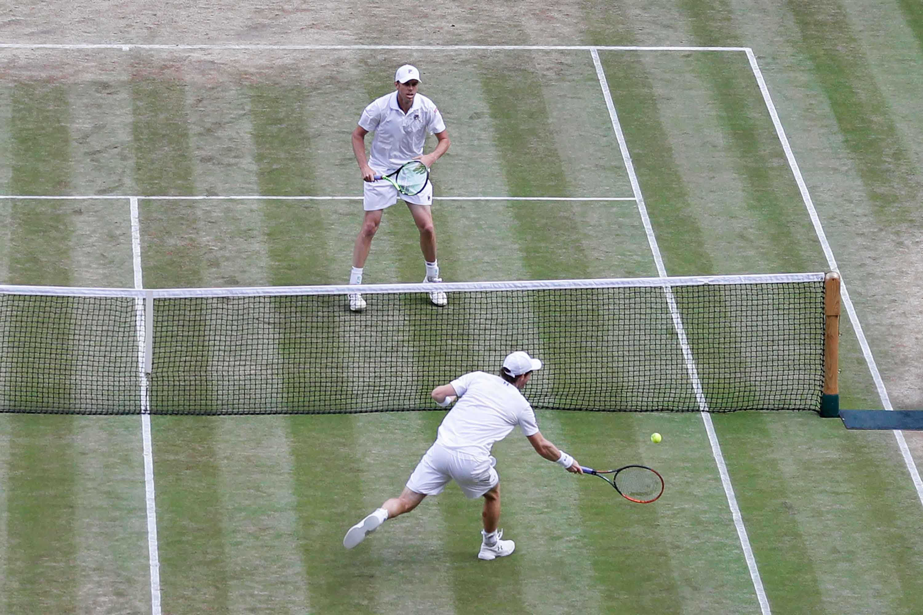 Murray chia tay Wimbledon anh 7