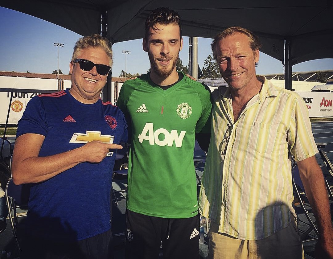 Sao Hollywood thăm buổi tập của MU ảnh 5 Sao Hollywood tham buoi tap cua MU anh 5