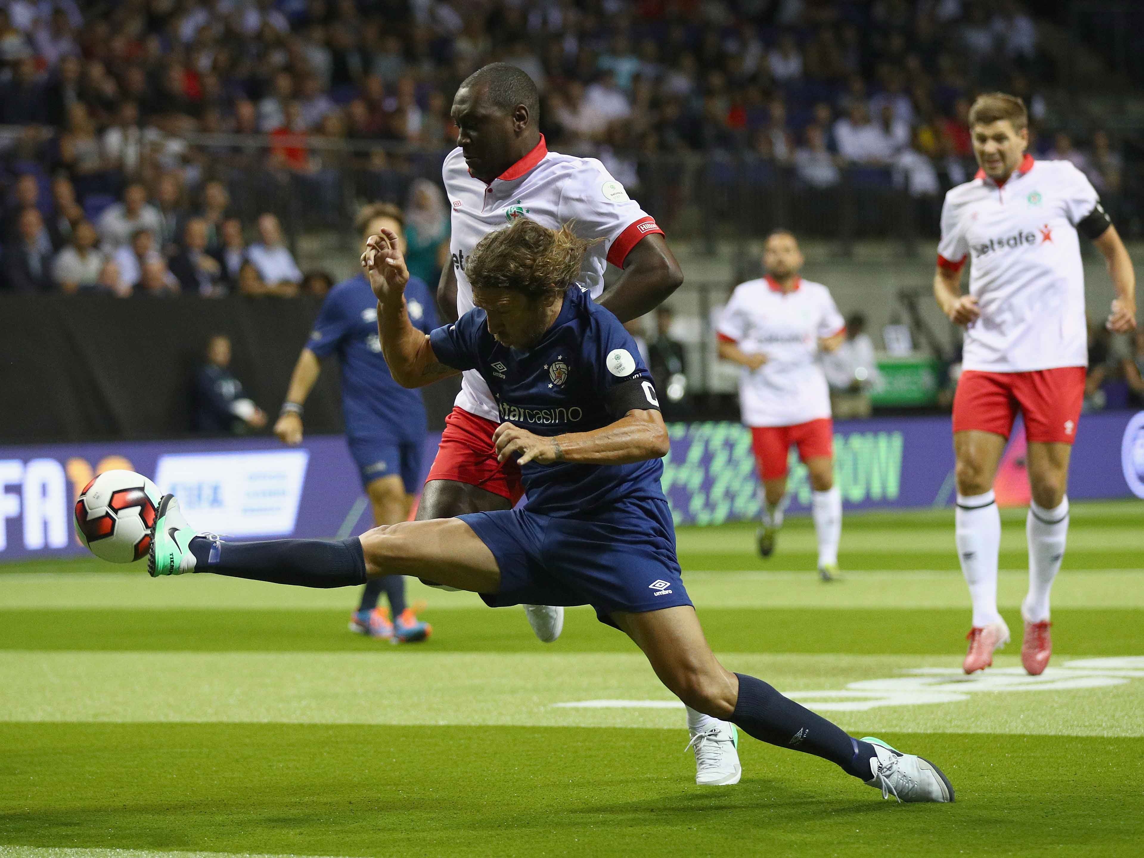 Puyol vao bong triet ha anh 5