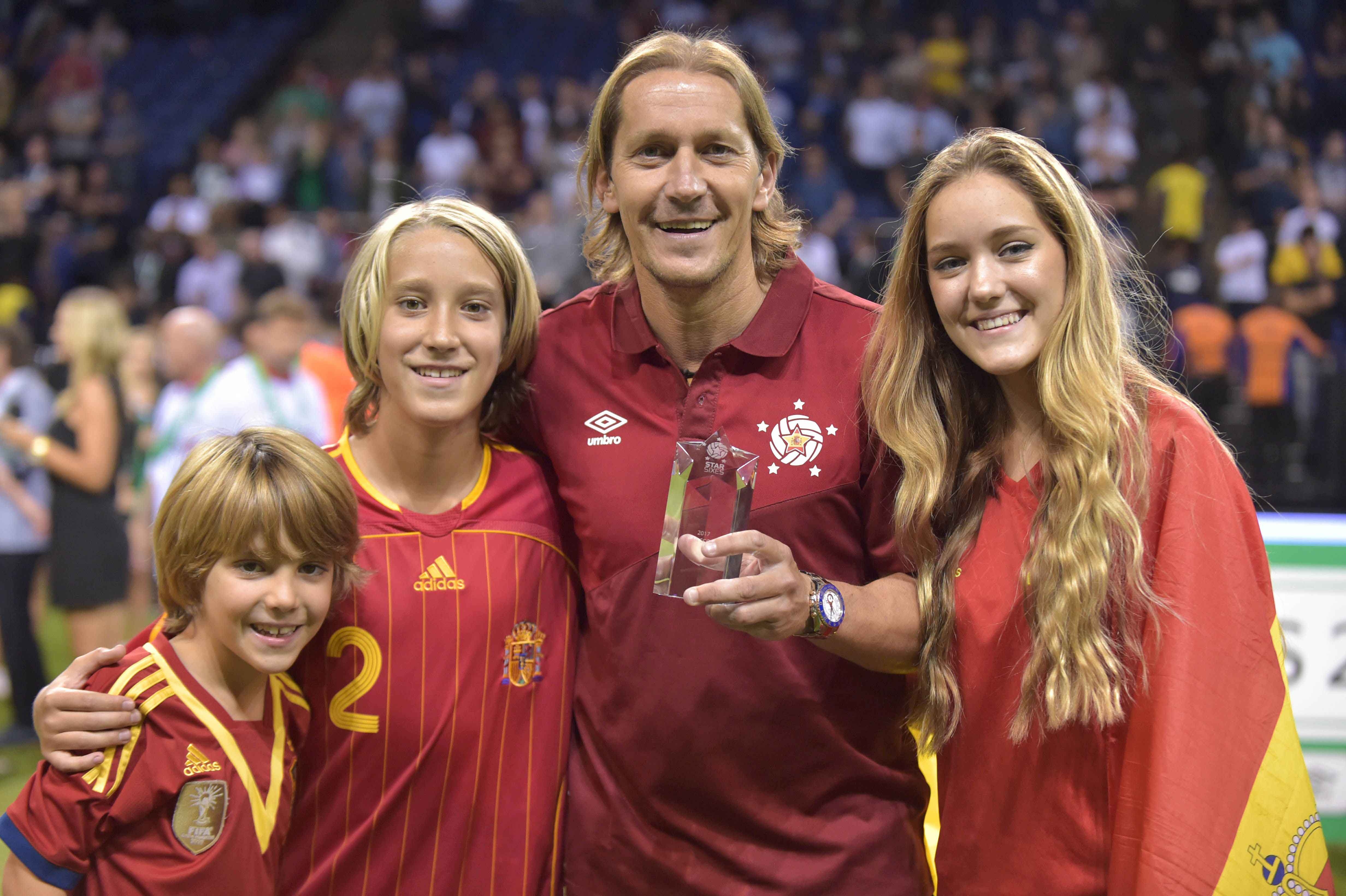 Brazil tham bai 3-11 anh 12