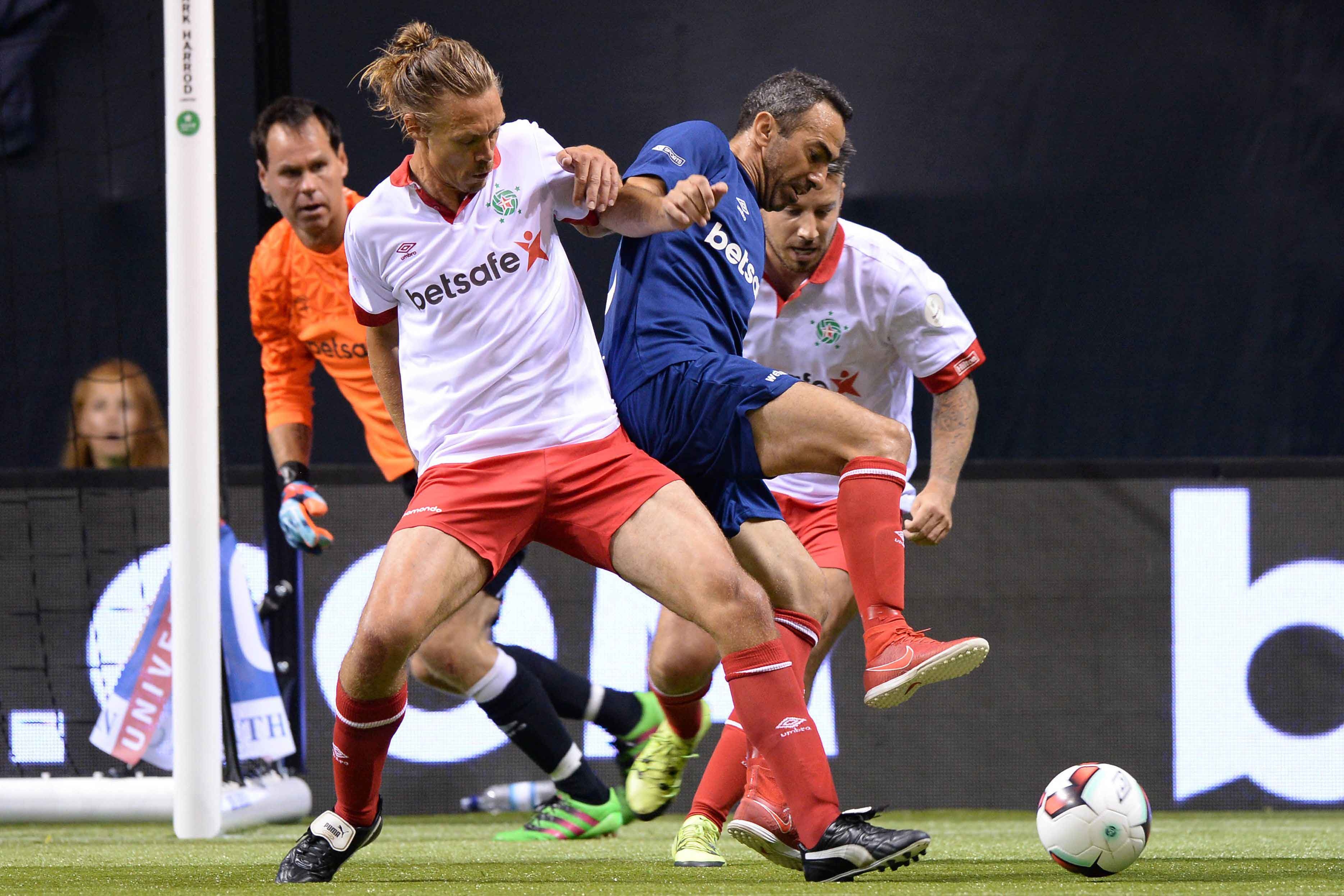 Brazil tham bai 3-11 anh 1