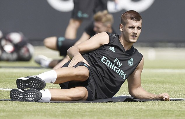 Buổi tập cuối của Morata ảnh 6 Buoi tap cuoi cua Morata anh 6
