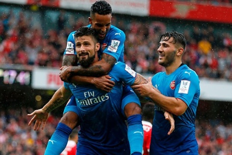 Tan binh toa sang, Arsenal thang dam tran ra quan hinh anh