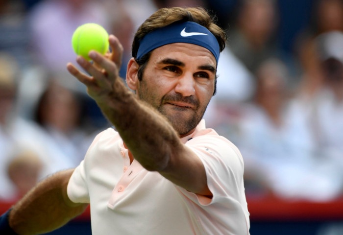 Federer lan thu 45 vao chung ket Masters 1.000 hinh anh