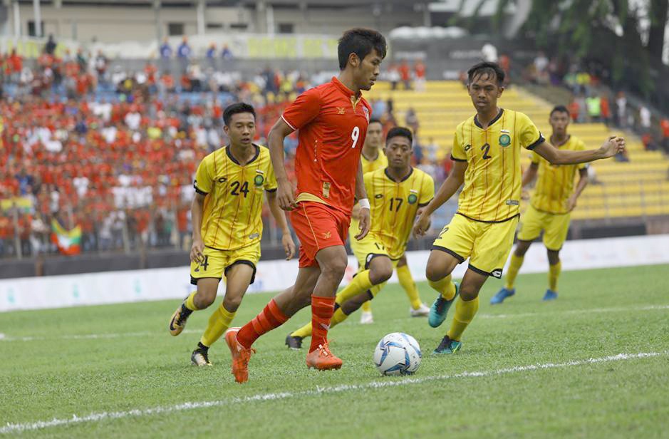 an mung U22 Myanmar vao ban ket anh 9