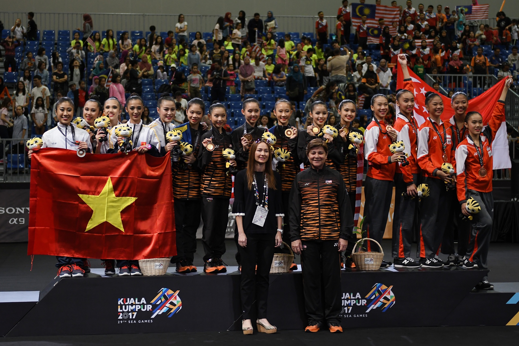 Tuyển thể dục nghệ thuật giành HCB ảnh 9 Tuyen the duc nghe thuat gianh HCB anh 9