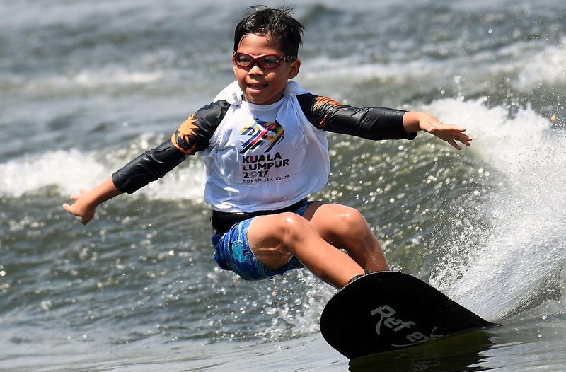 VDV nho tuoi nhat gianh HCV tai SEA Games 29 hinh anh