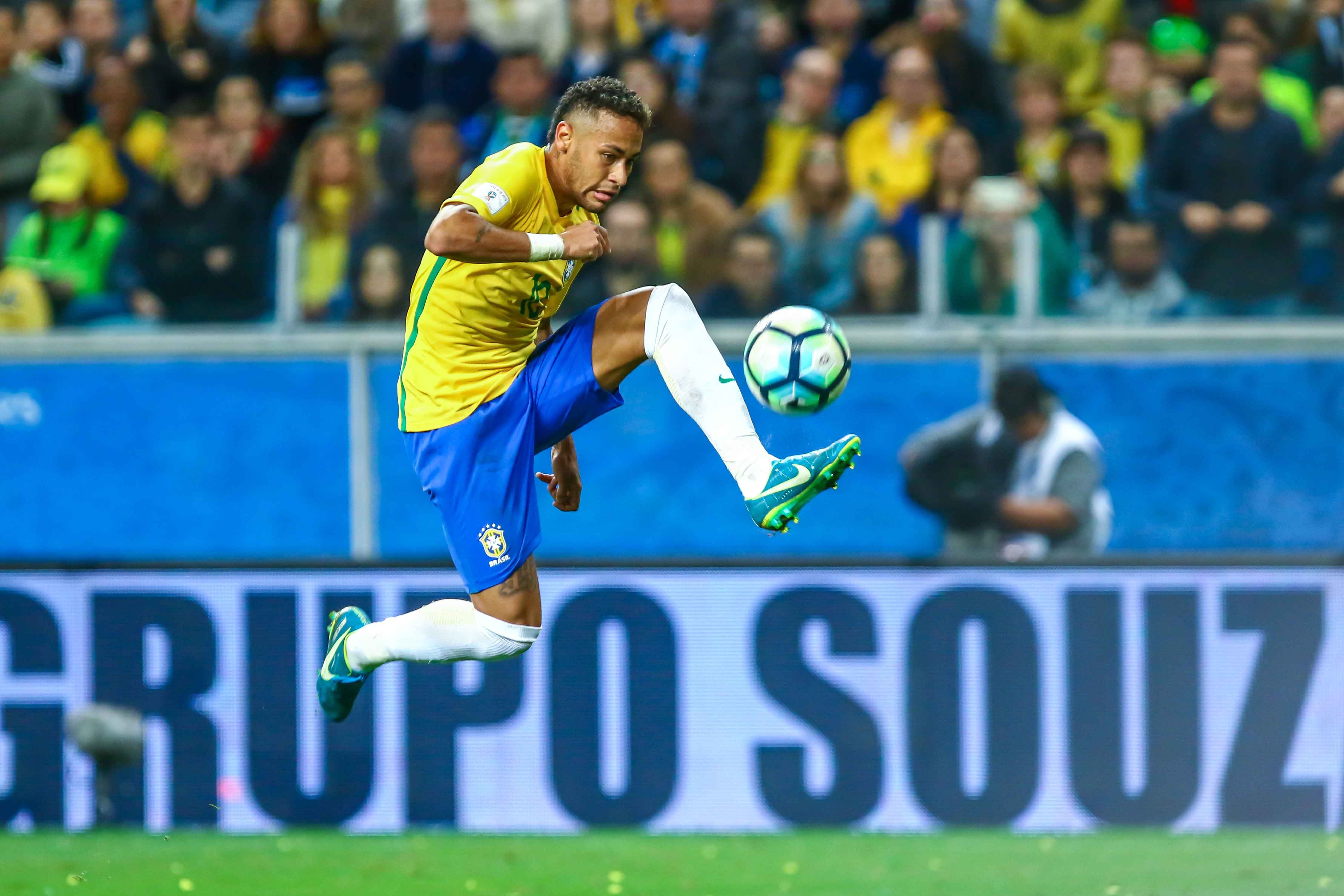 Bo ba sao 'dinh dang' Barca toa sang anh 4