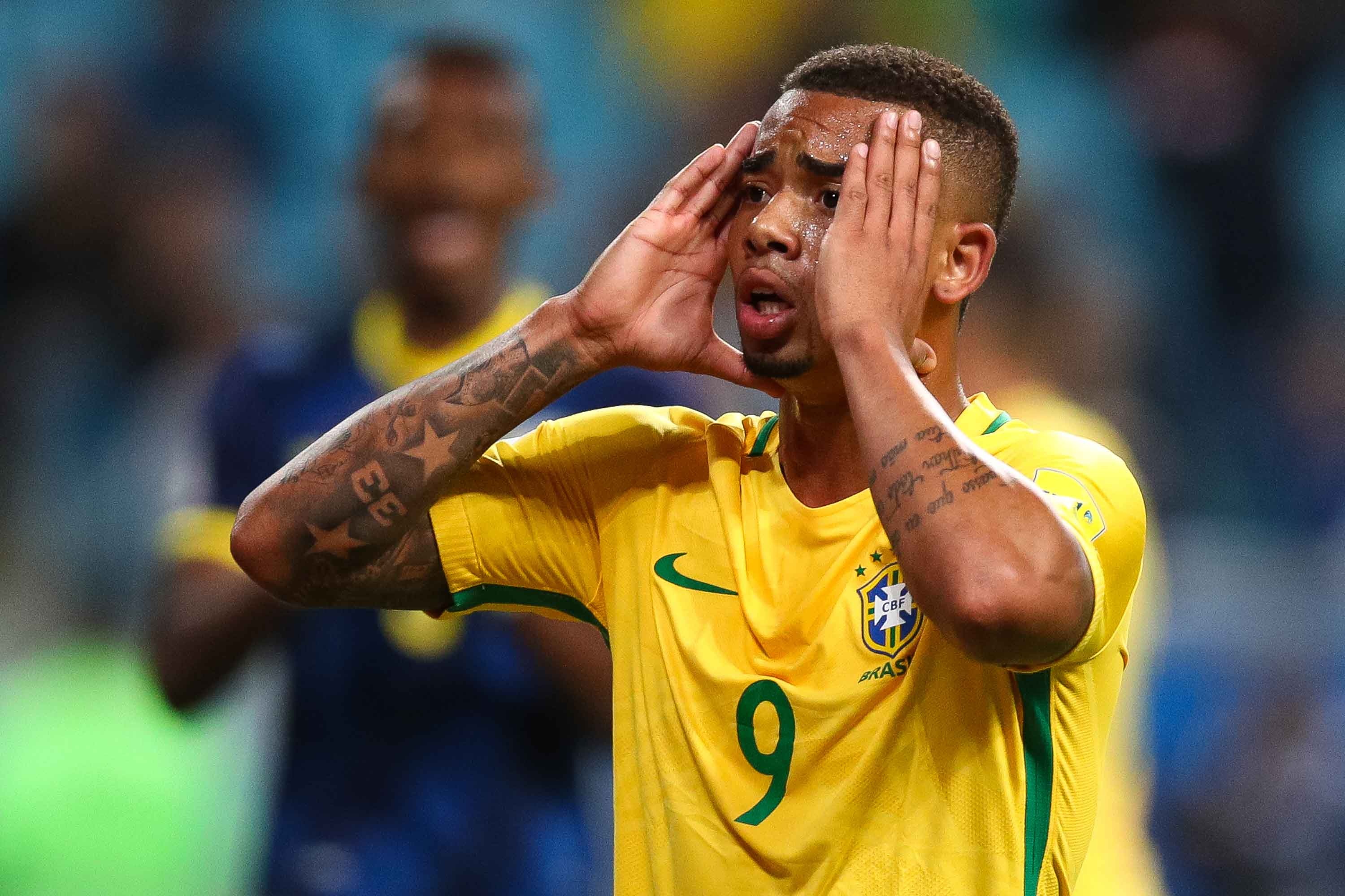 Bo ba sao 'dinh dang' Barca toa sang anh 5