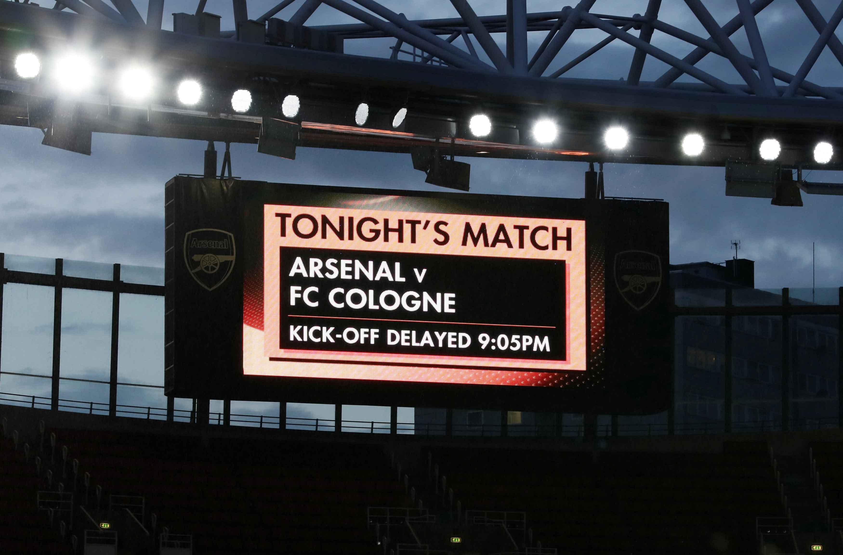 Arsenal thang nguoc dai dien Duc anh 10