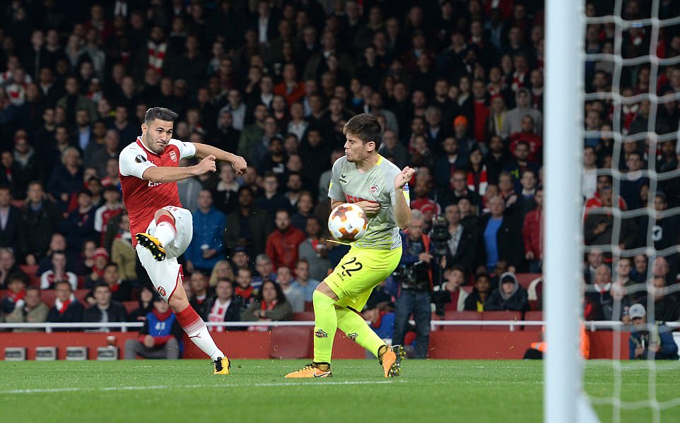 Arsenal thang nguoc dai dien Duc anh 6