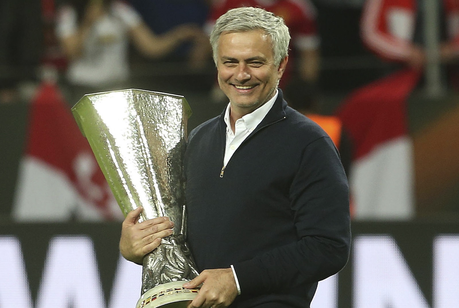 MU dat doanh thu ky luc du khong du Champions League hinh anh