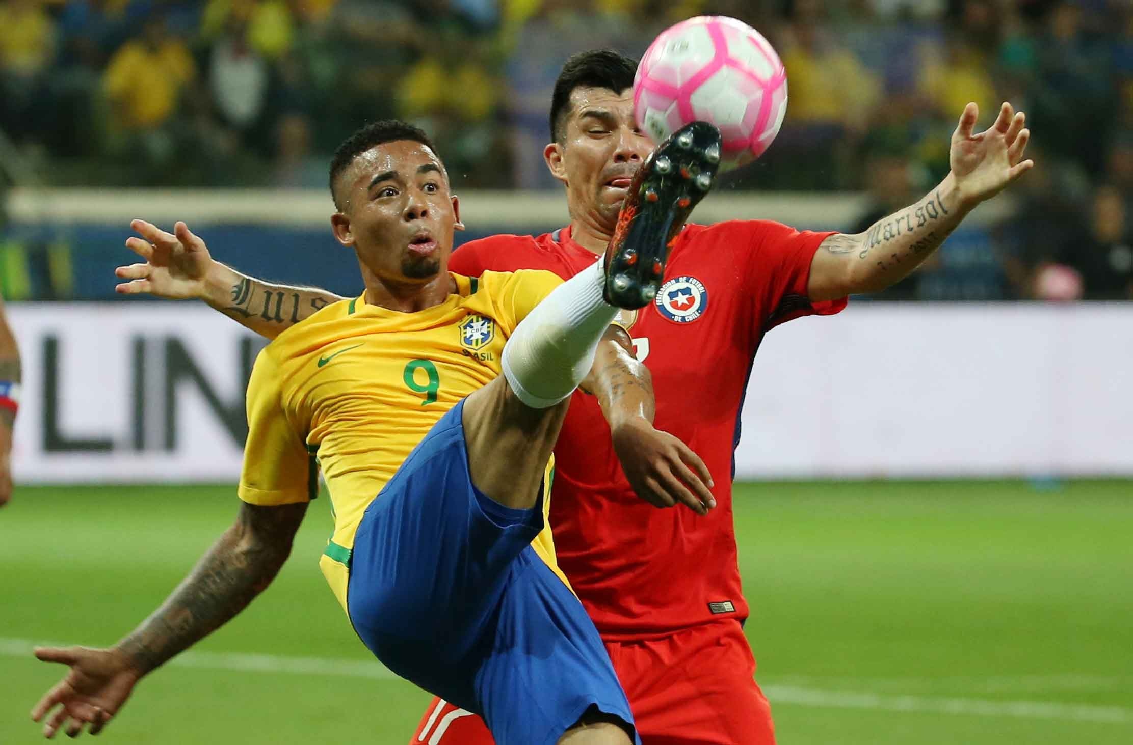 Chile thua dam Brazil anh 3