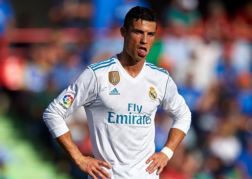 Getafe vs Real Madrid (1-2): Ronaldo lap cong chuoc loi hinh anh
