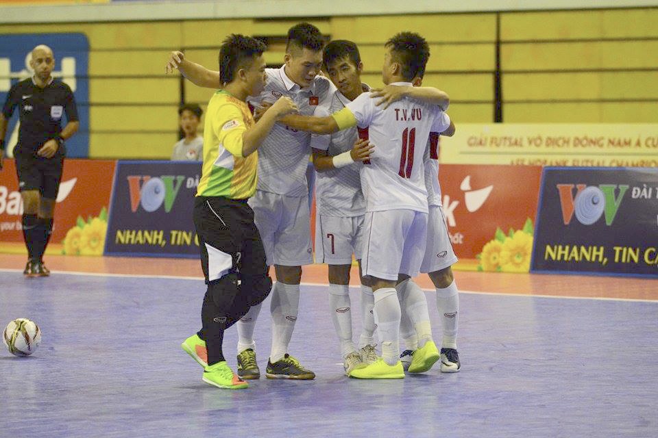 Viet Nam vs Myanmar anh 1