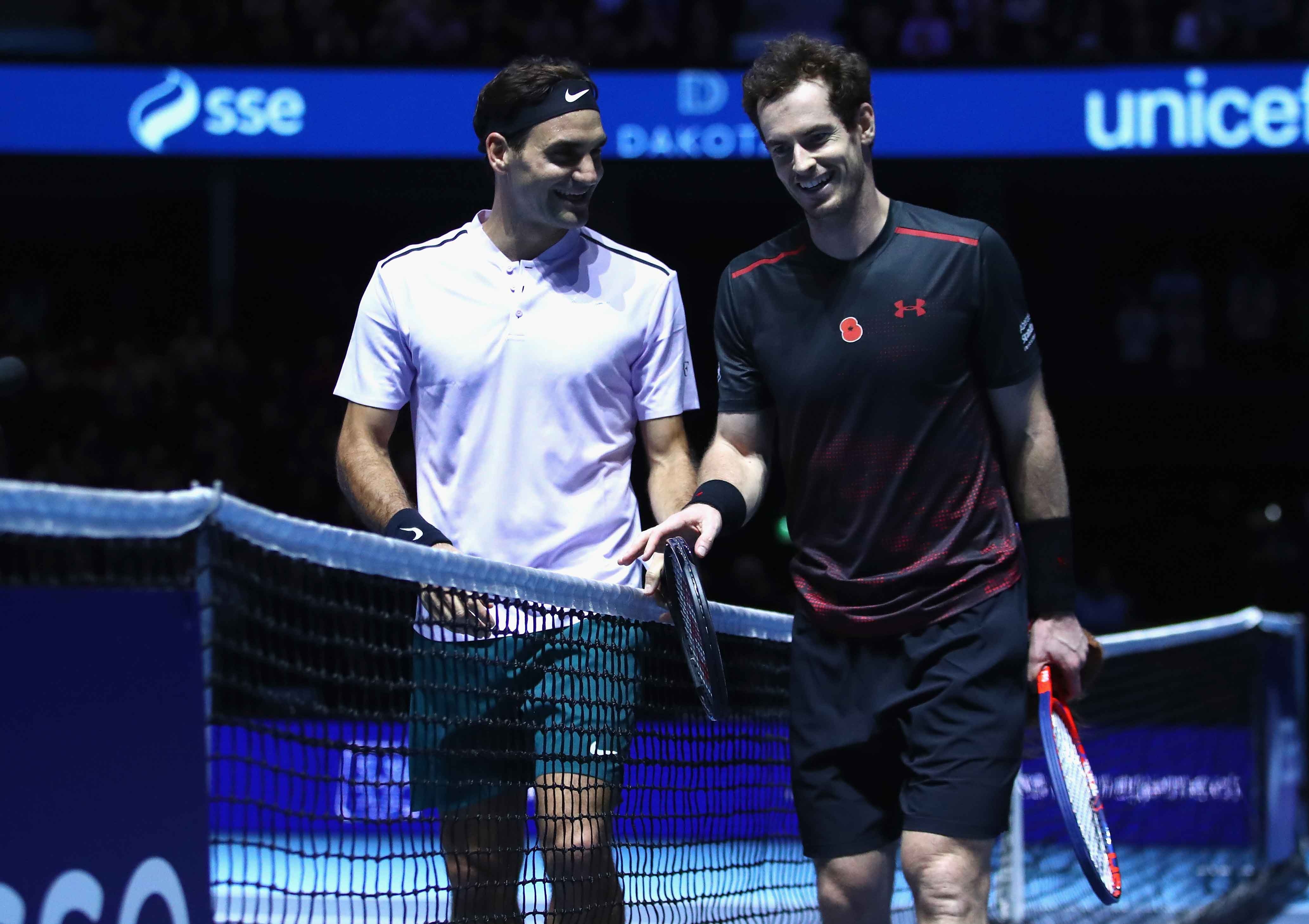 Federer mac vay anh 11