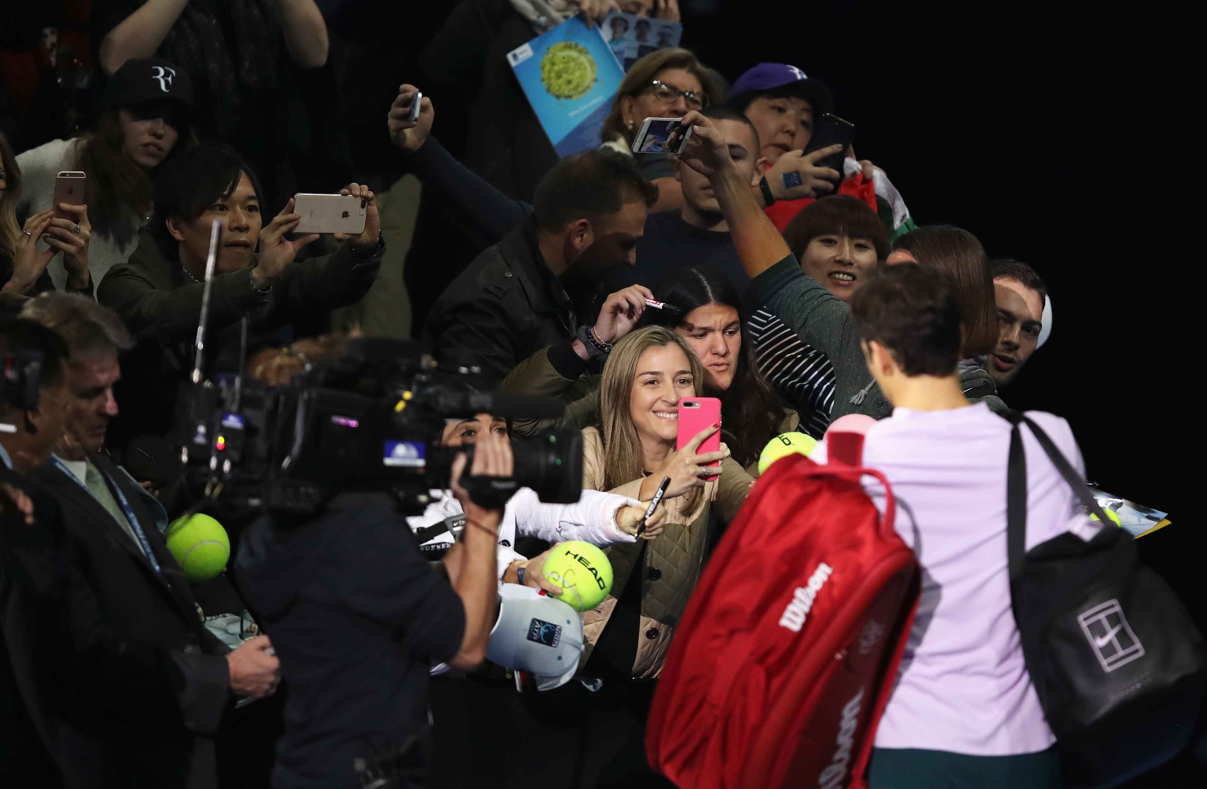 Federer kết thúc hoàn hảo vòng bảng ảnh 8 Federer ket thuc hoan hao vong bang anh 8