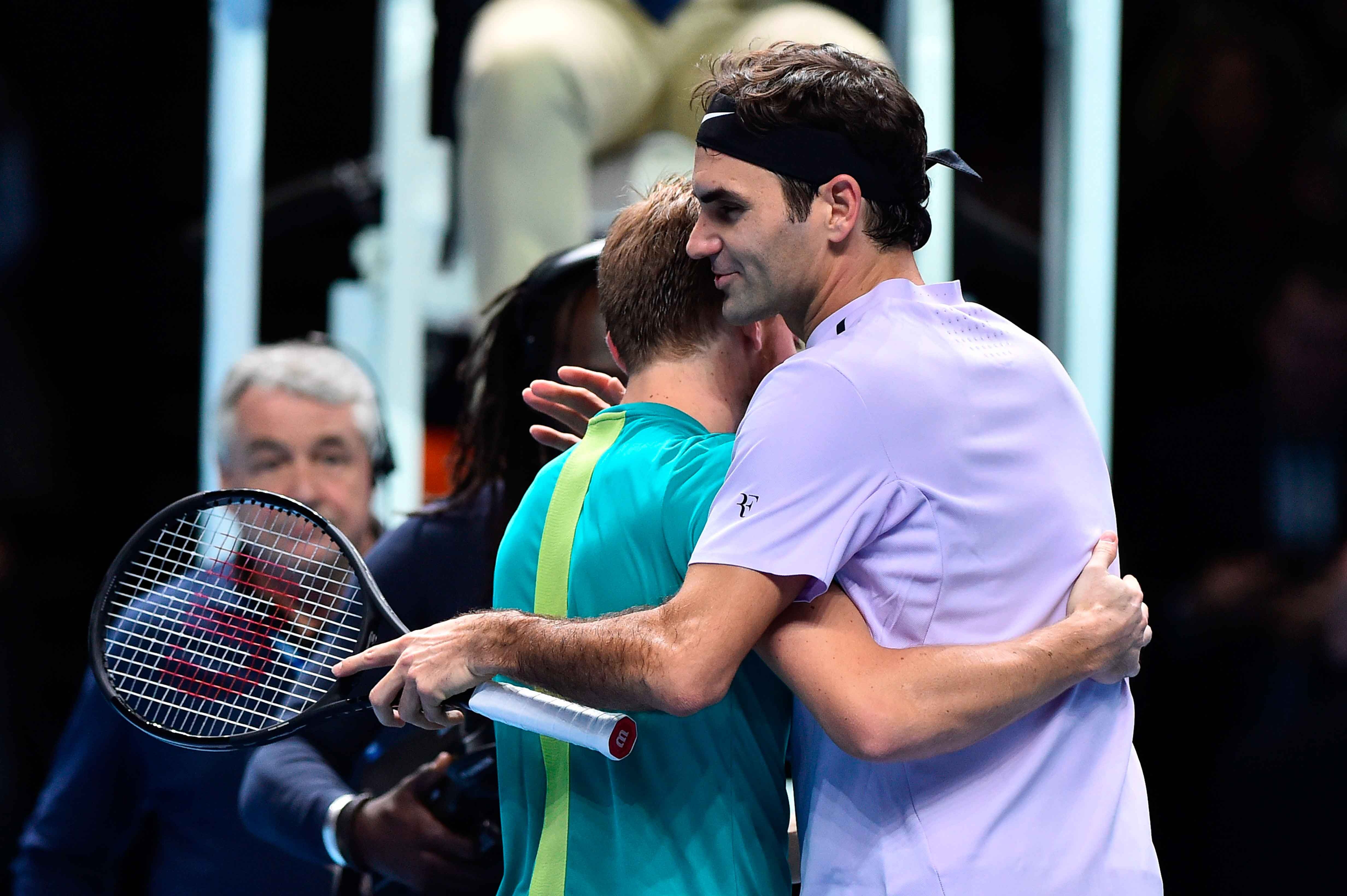 Federer thua soc o ban ket anh 10