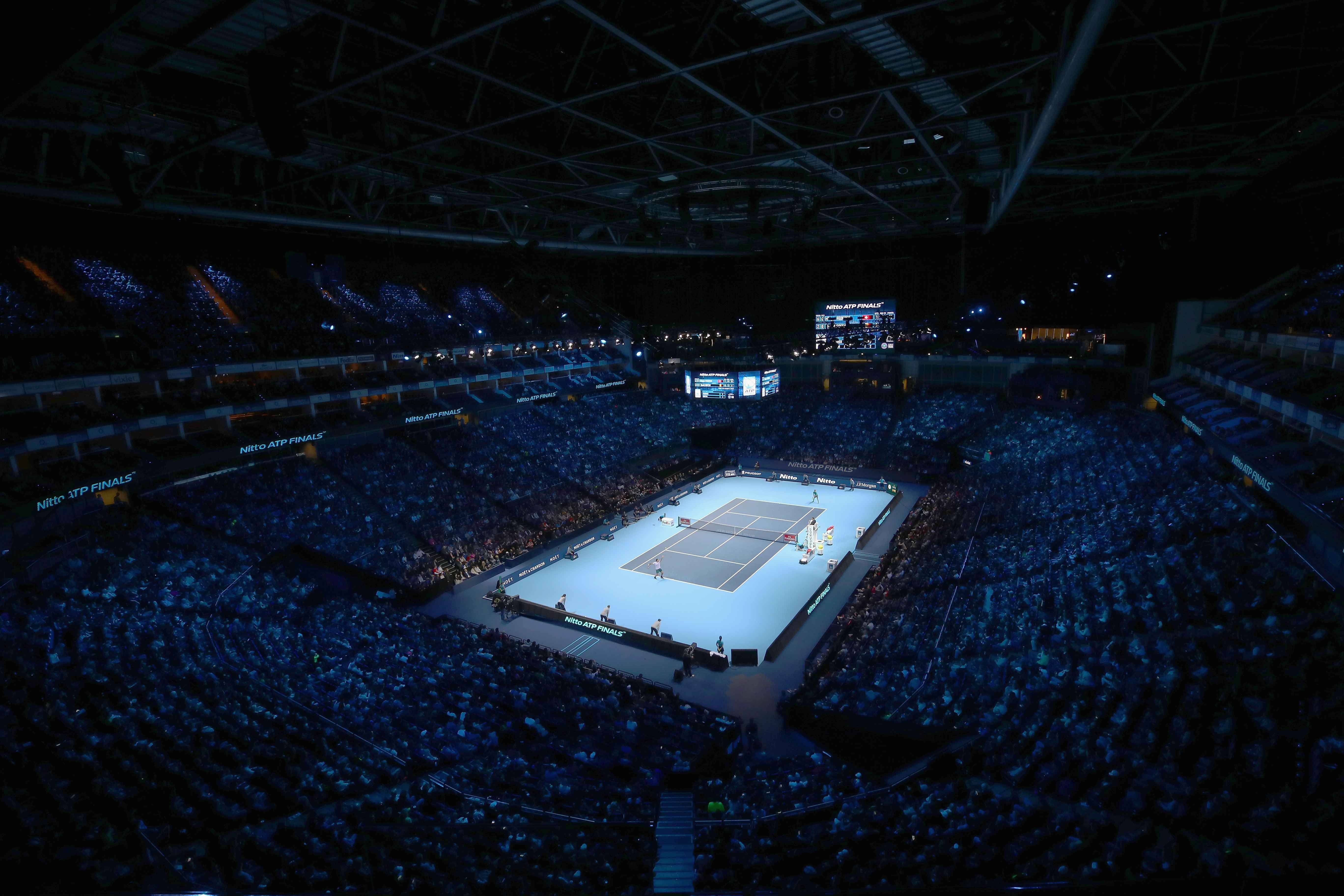 Federer thua soc o ban ket anh 1