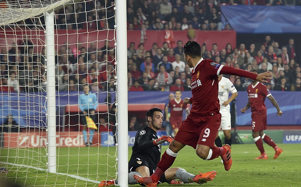 Liverpool vuot tam ve som vao ban ket anh 2