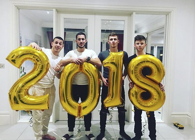 sao bong da no nuc don nam moi anh 9