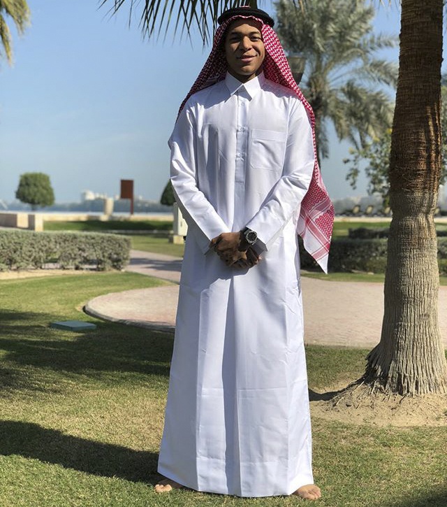 sao bong da no nuc don nam moi anh 12