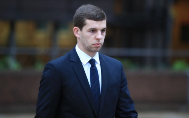 Sao Liverpool hau toa vi hanh hung ban gai hinh anh