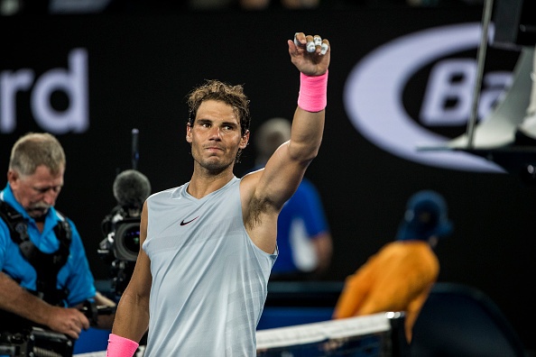 Nadal tro lai phong cach ao ba lo anh 5