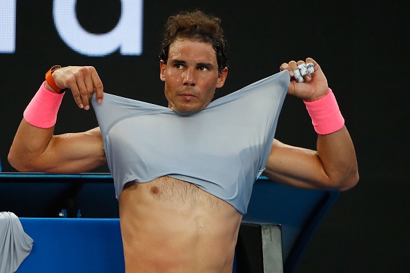 Nadal toc thang vao vong 4 anh 4