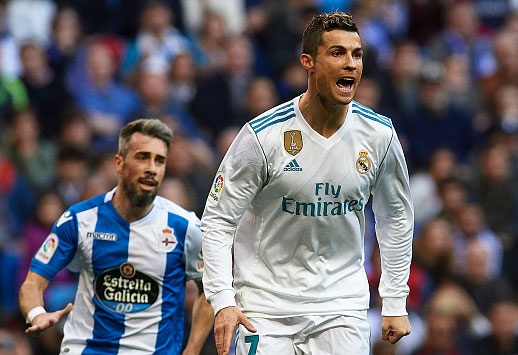 Real Madrid 7-1 Deportivo: Ronaldo lap cu dup hinh anh
