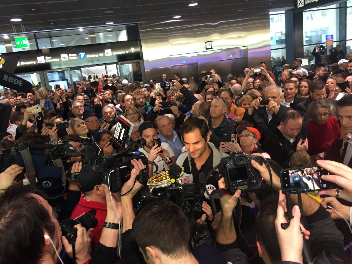 Federer trong vong vay nguoi ham mo anh 2