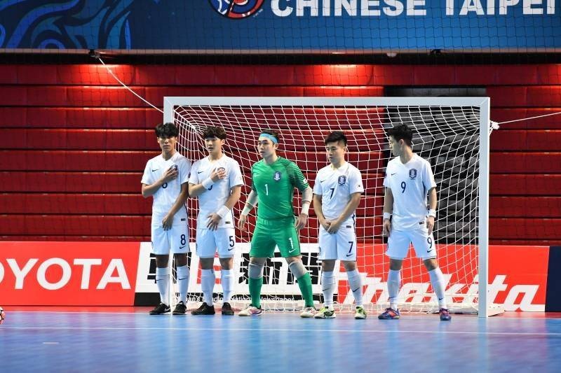 Hàn Quốc thua 2-13 trước Uzbekistan ảnh 5 Han Quoc thua 2-13 truoc Uzbekistan anh 5