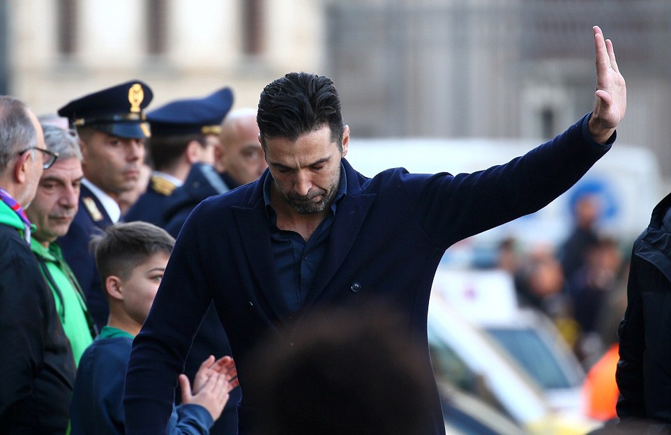 sao Serie A tien dua cau thu anh 8