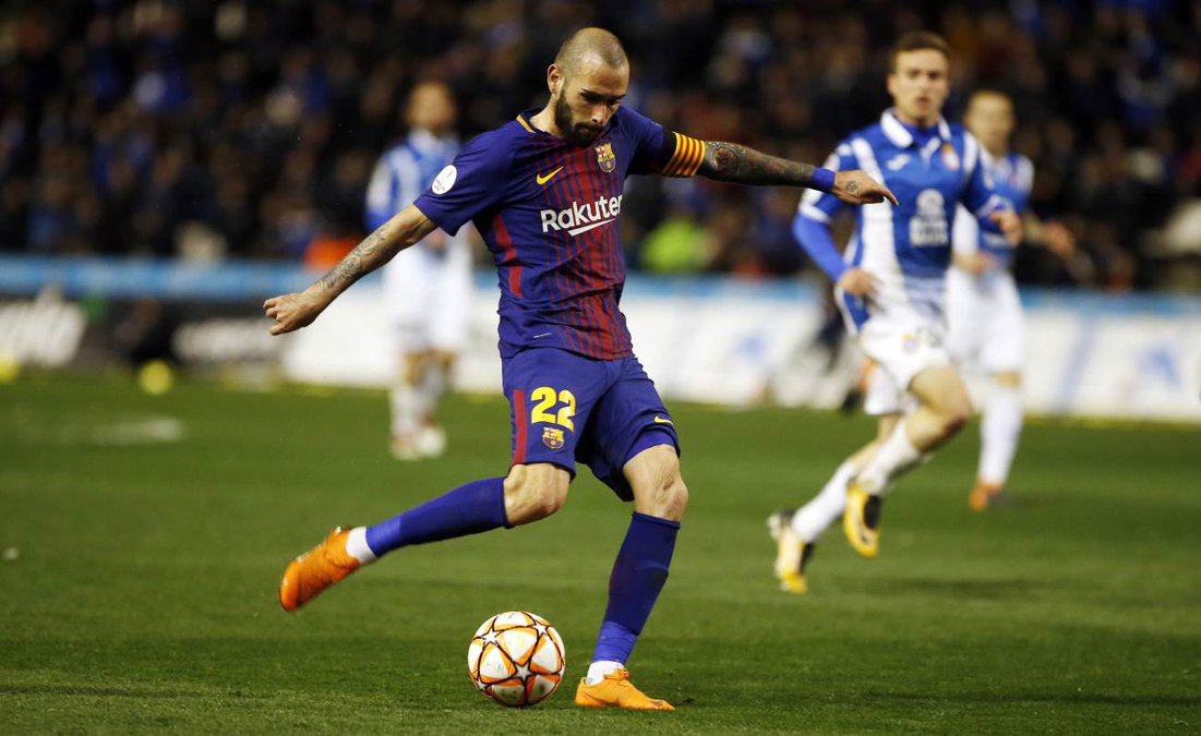 Barca ra mat cau thu nguoi Anh anh 8