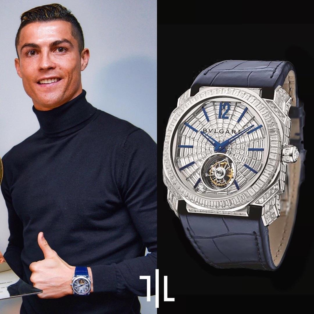 dong ho dat tien anh 8