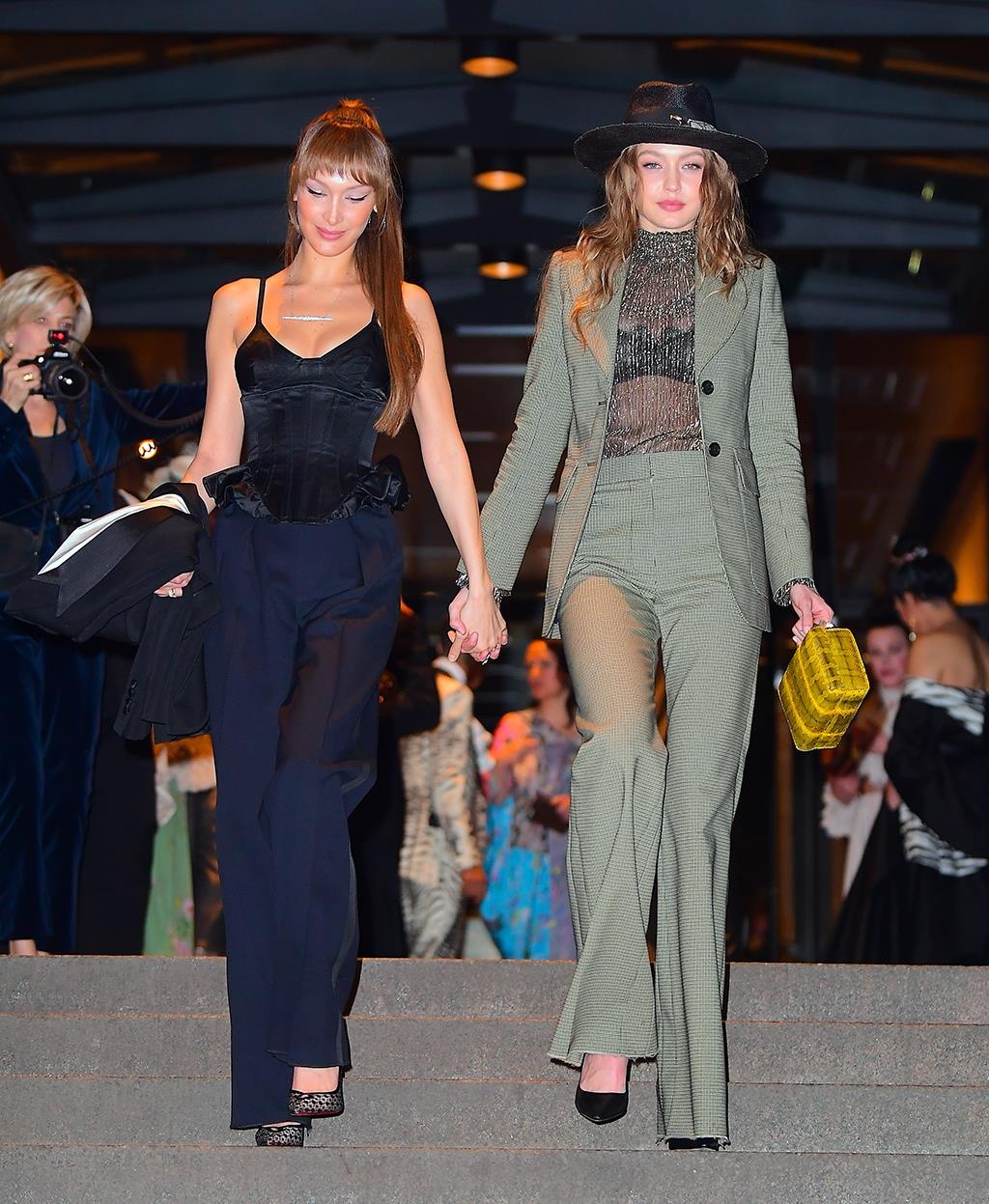 dam cuoi nha thiet ke marc jacobs anh 6