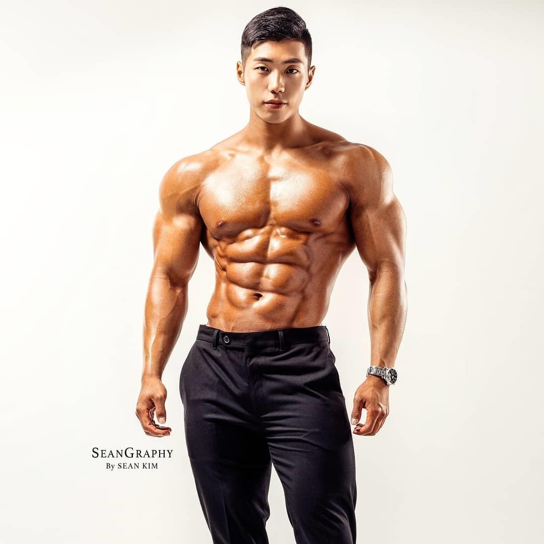 Che do tap luyen cua cac huan luyen vien the hinh anh 3