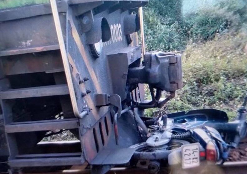 Tau dam tu vong nguoi dan ong bi lang tai hinh anh