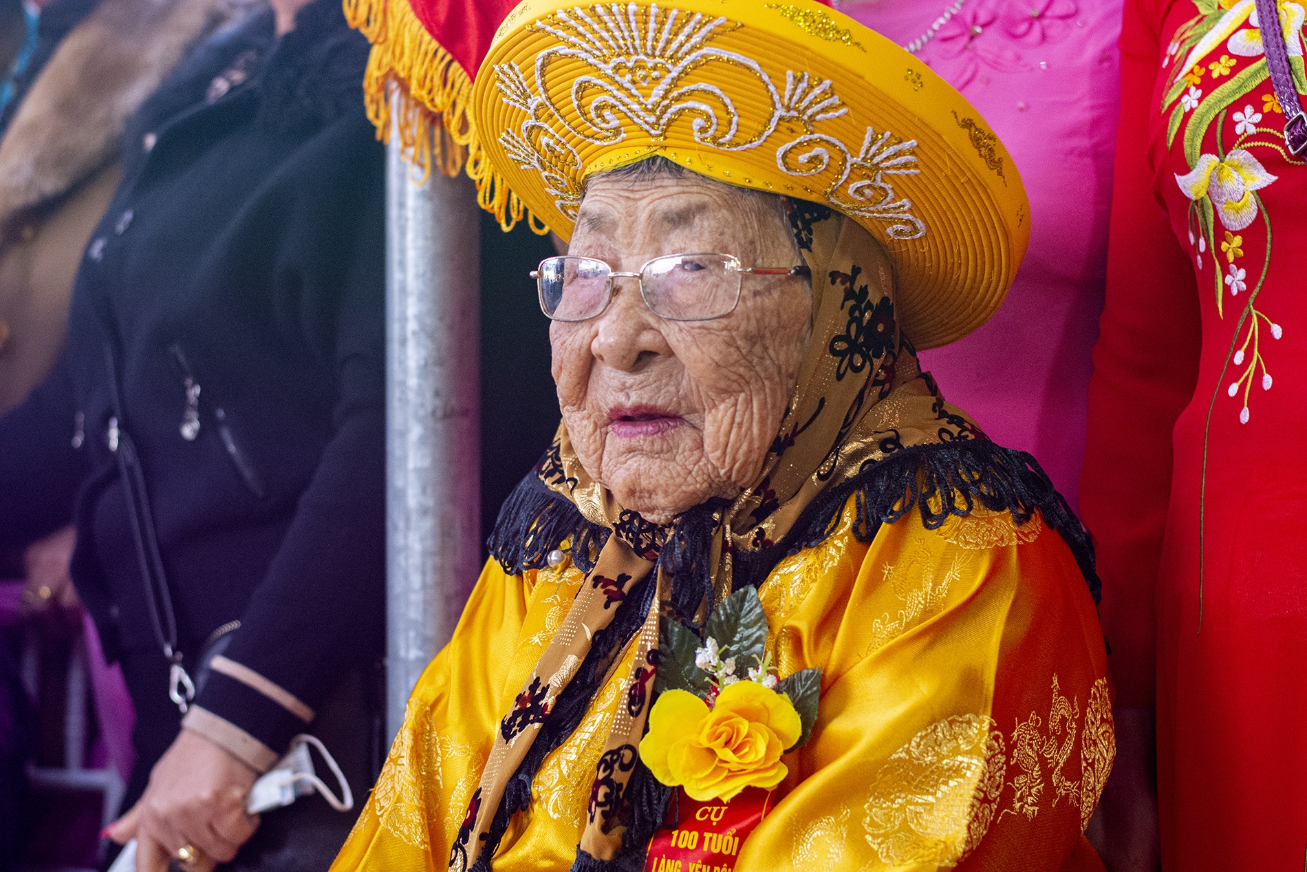 Ve dao Ha Nam xem hoi ruoc nguoi song doc nhat Viet Nam anh 6