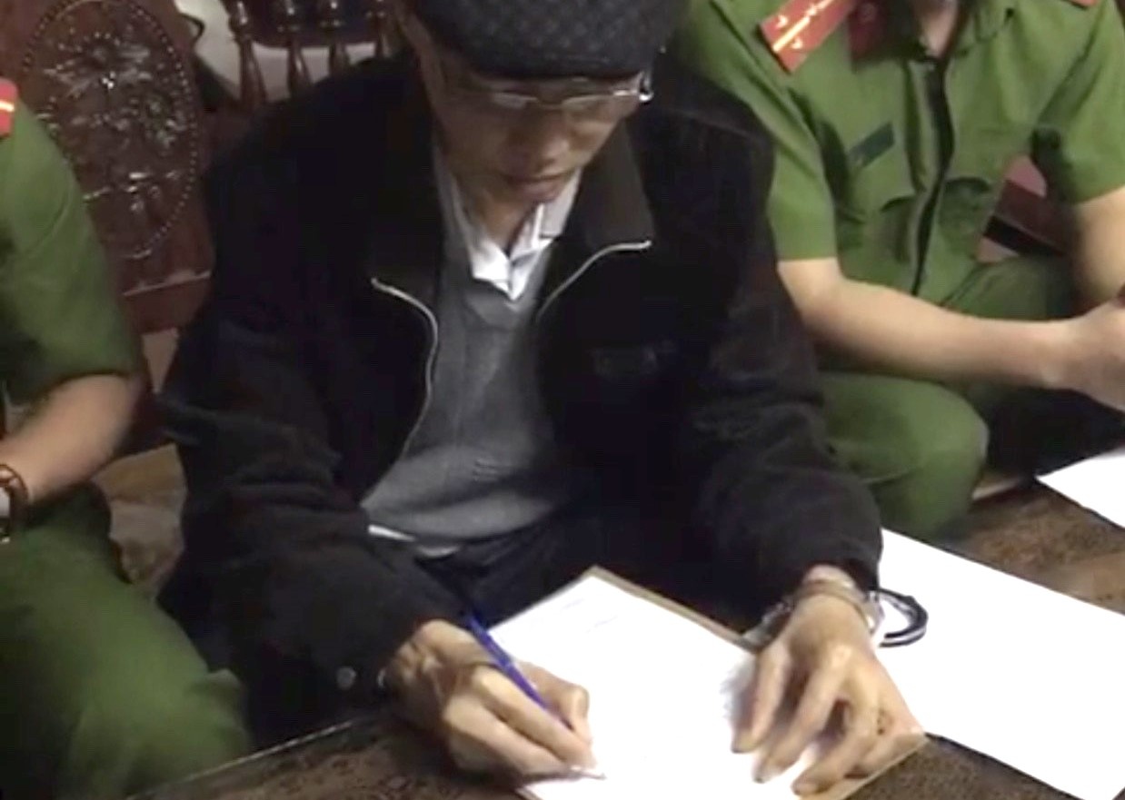 'Yeu rau xanh' cuong buc lam thieu nu 17 tuoi mang thai hinh anh