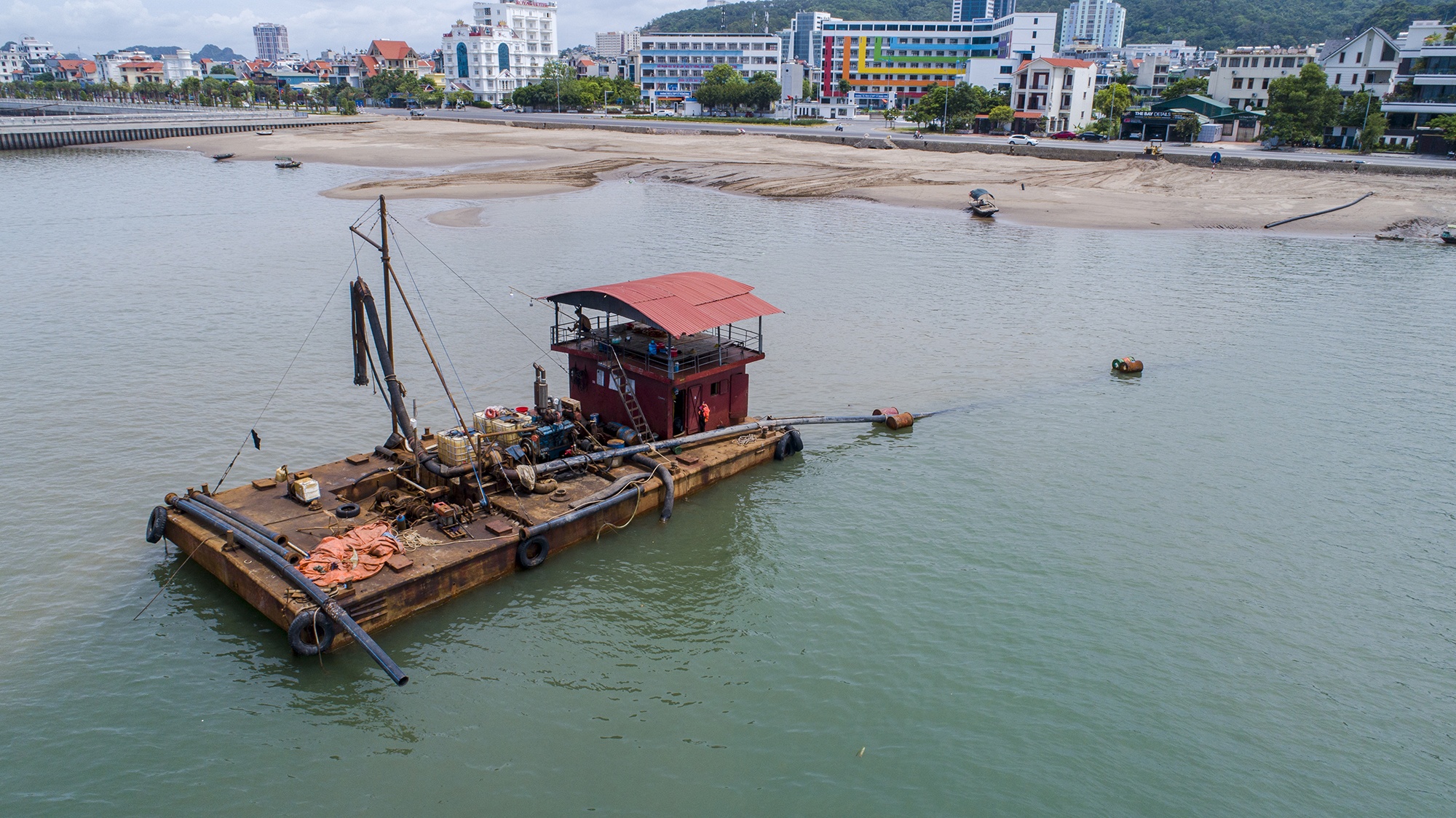 Cong trinh kem chat luong anh 4