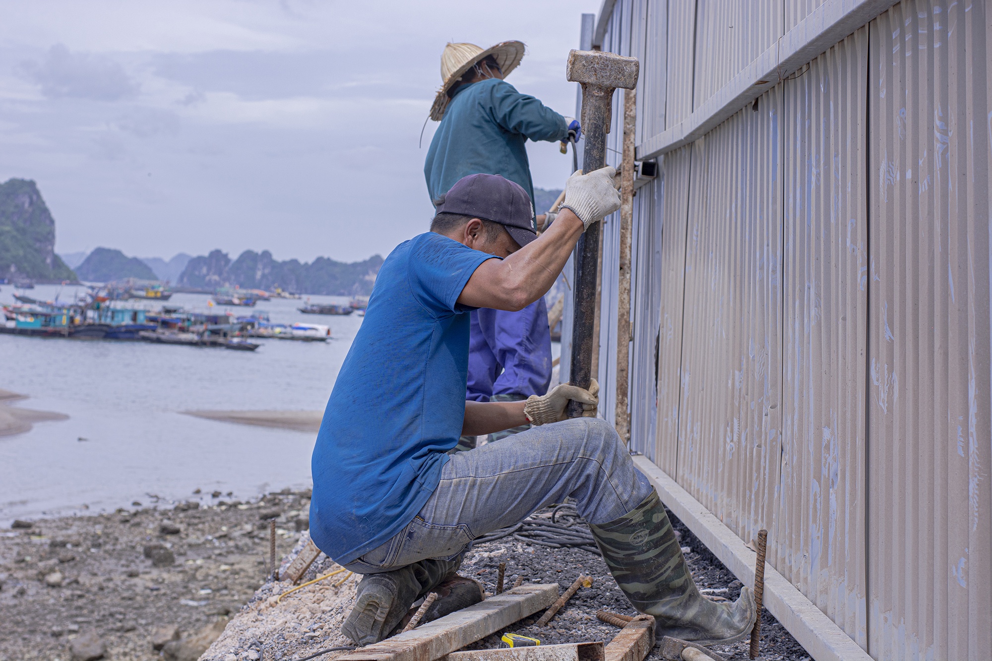 Cong trinh kem chat luong anh 6